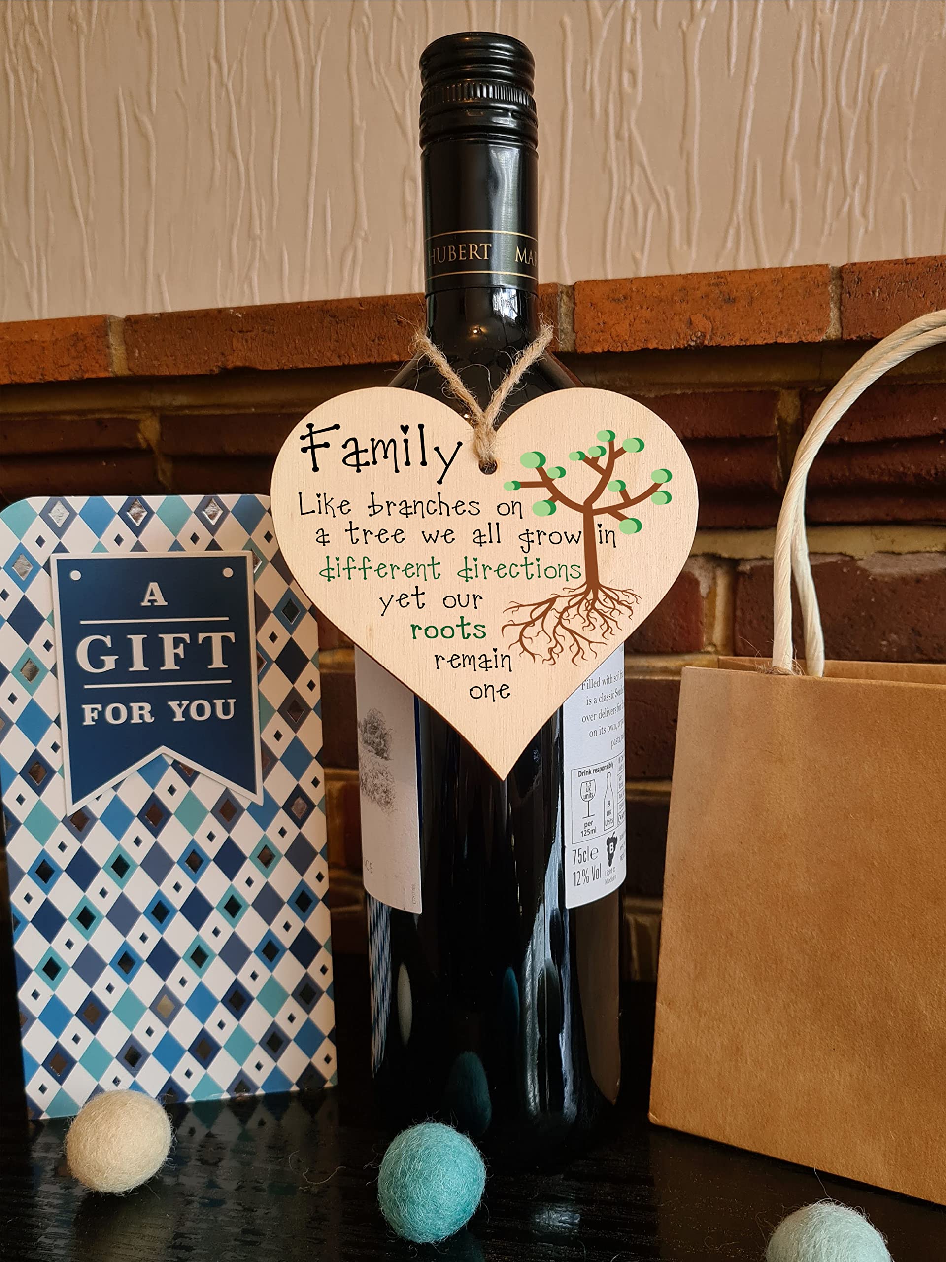 Handmade Wooden Hanging Heart Plaque Gift for Mum Celebrate Family