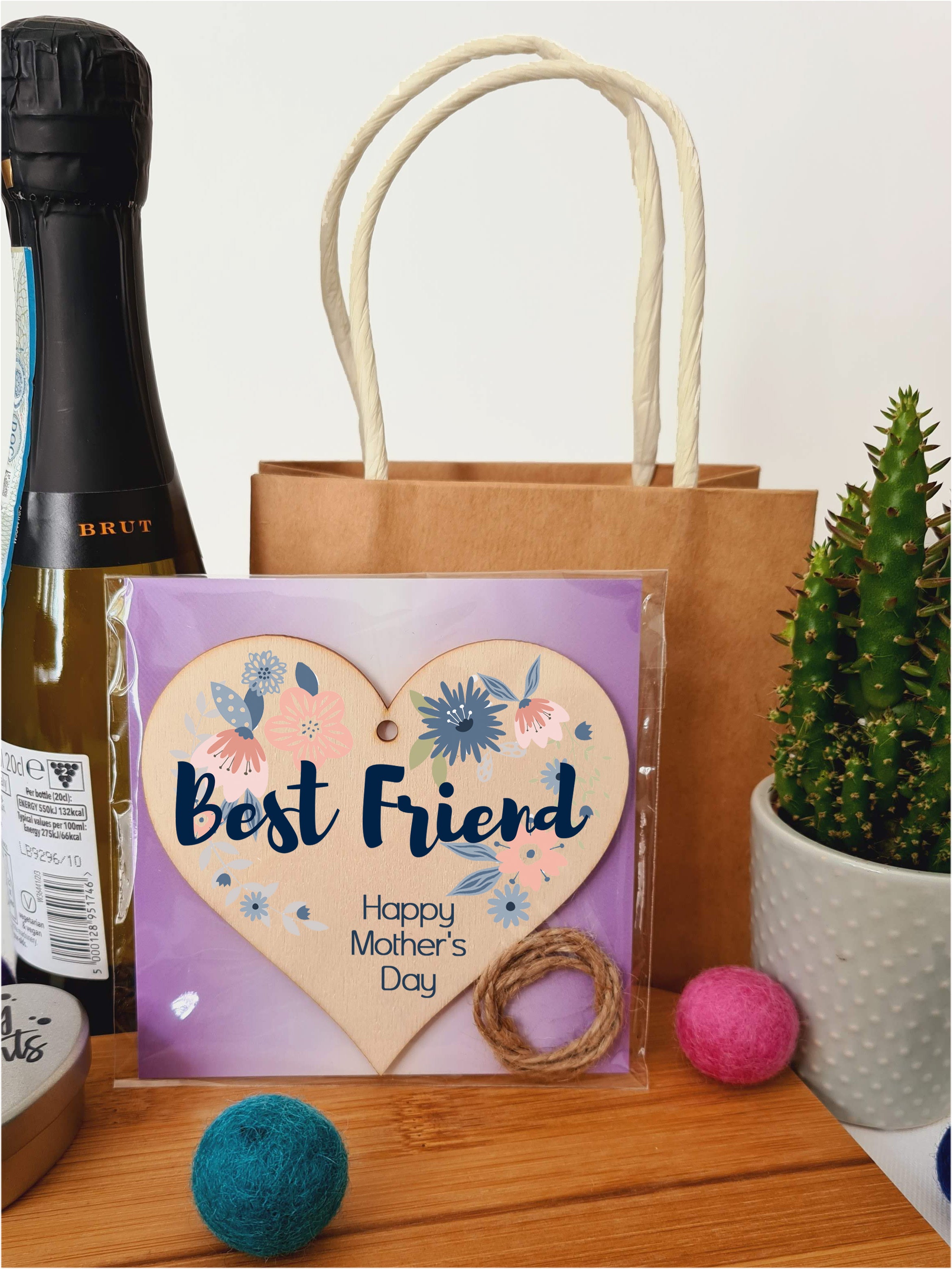 Handmade Wooden Hanging Heart Plaque Mother's Day Gift perfect for Best Friend stylish floral celebration card alternative from best friend beautiful thoughtful keepsake