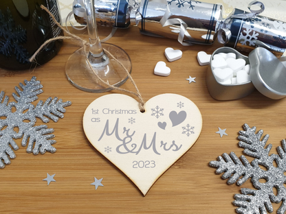 Handmade Christmas Hanging Wooden Heart Plaque Decoration Gift to wish someone special a merry xmas festive bauble