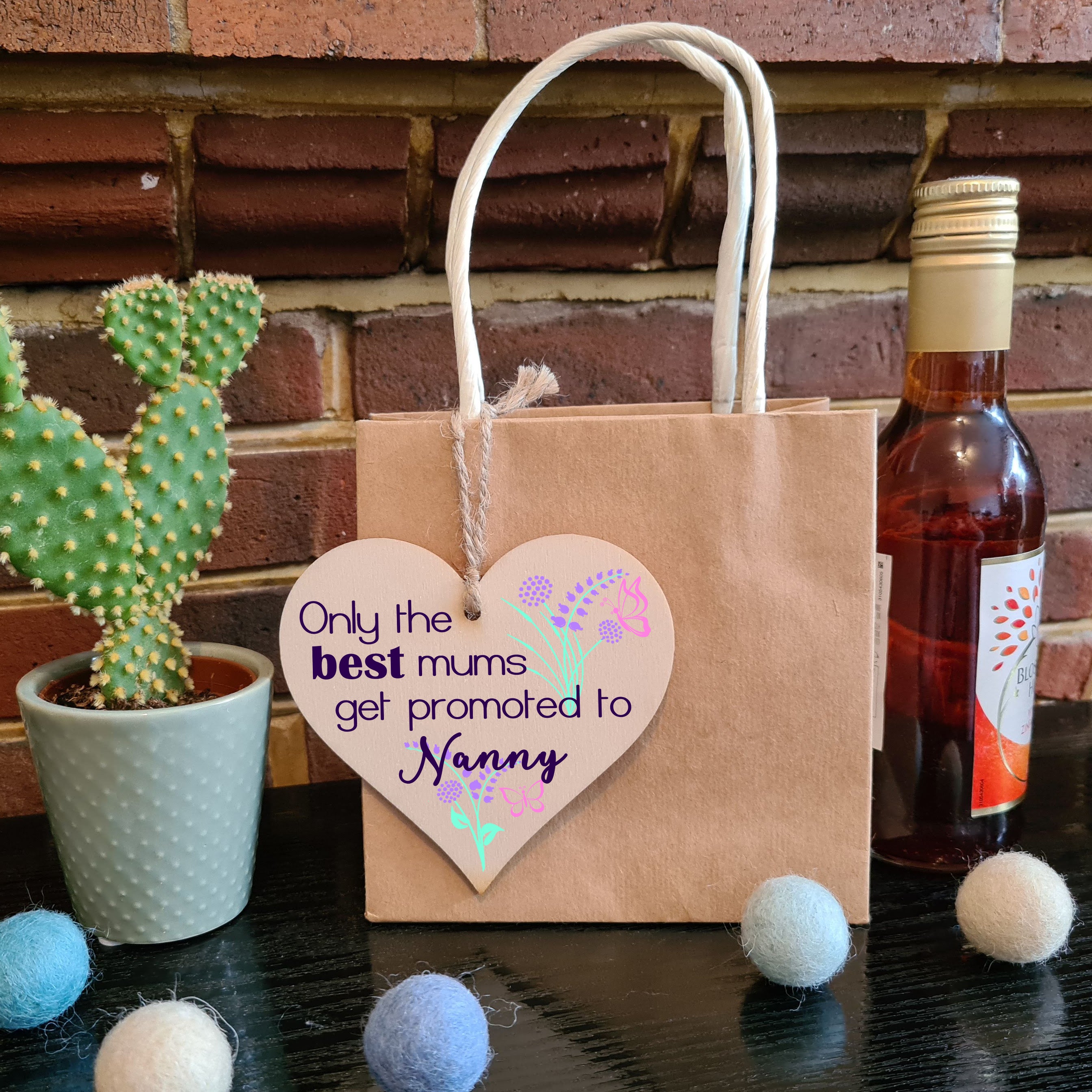 Handmade Wooden Hanging Heart Plaque Mother's Day Gift perfect for new Nannies fun special keepsake Only the best Mums get promoted from grandchildren card alternative